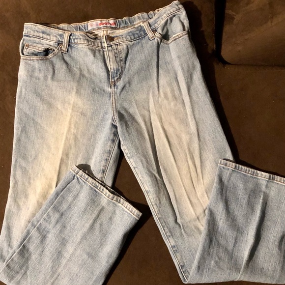 Jeans - Picture 1 of 3